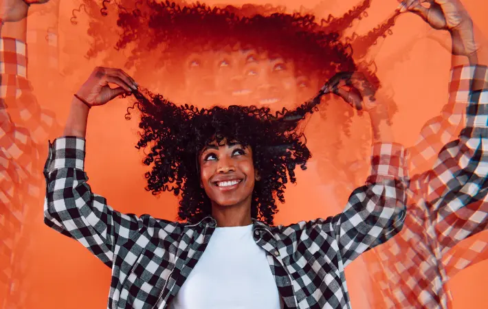 Haarolie voor Krullen: Tips & De Beste Oliën Voor Jou!